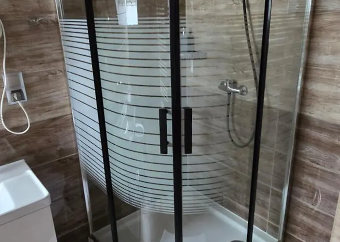 Noclegi Darex Homestay *