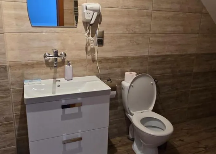 Noclegi Darex Homestay *